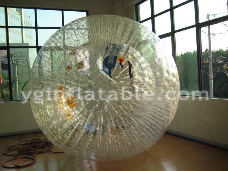 Pelota de césped inflable transparenteGH072