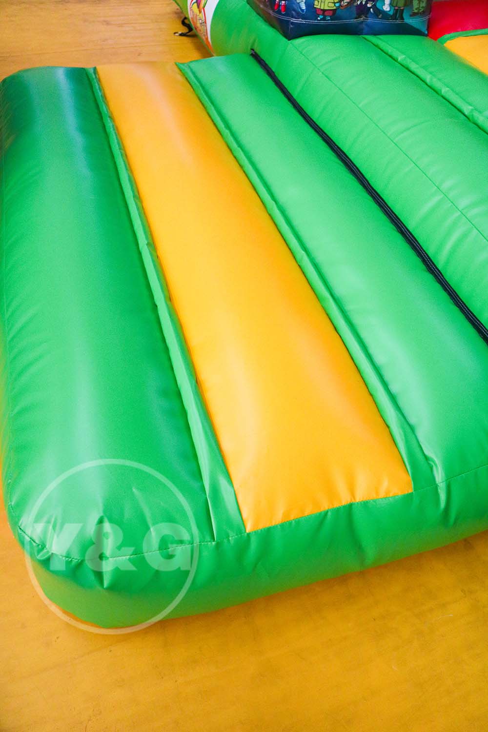 Carrera de obstáculos inflable Dragon BallYGO57