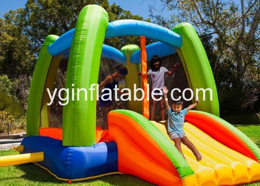 Some important tips of inflatable bounce house